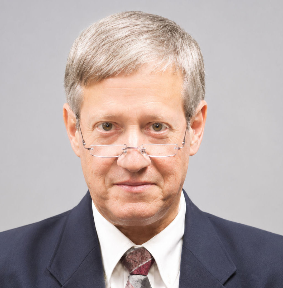 Joseph W Rigler
